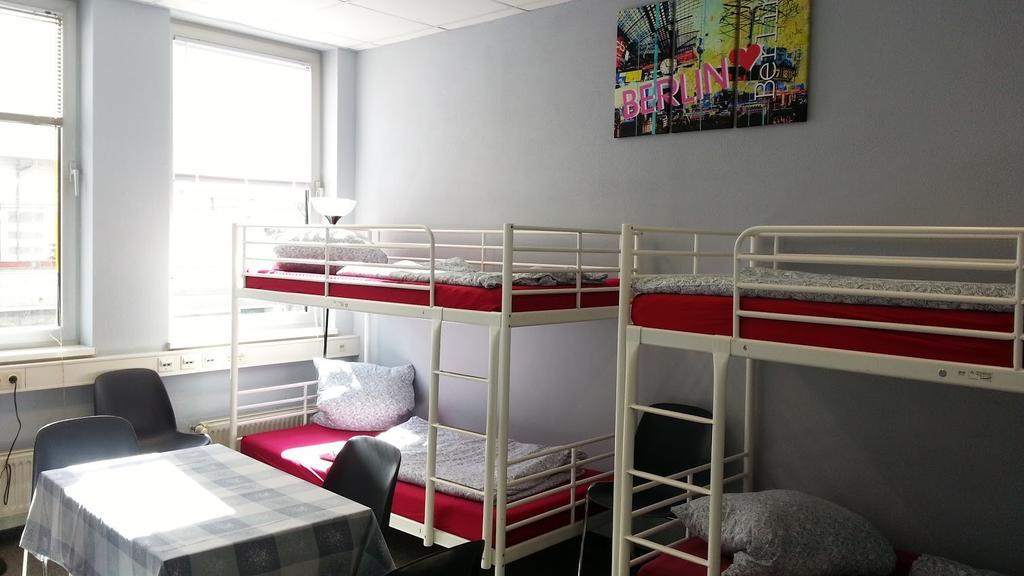 Hostel Die Etage East Берлін Номер фото